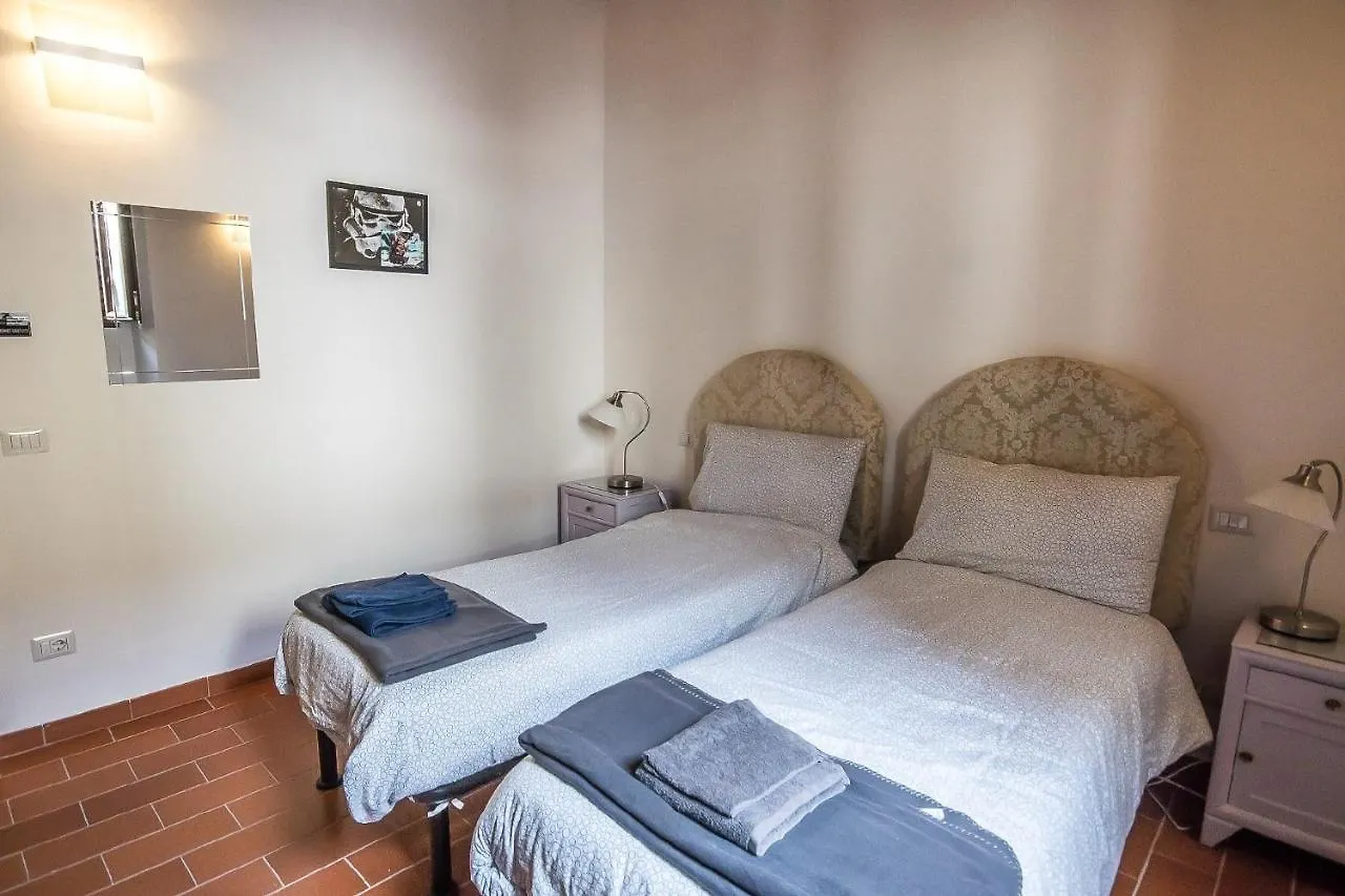 Room In An Apartment Close To The Train Station Florence 0*,  Italy