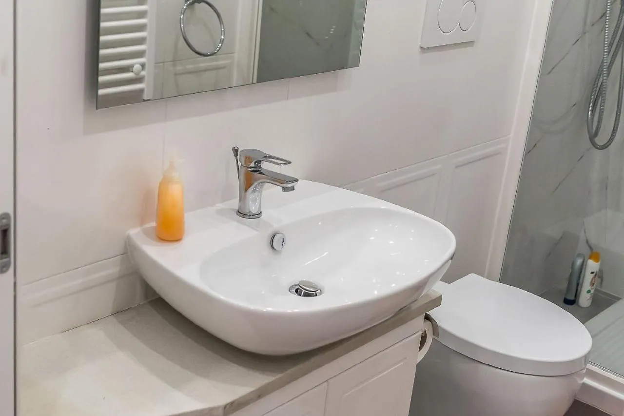 Room In An Apartment Close To The Train Station Florence 0*,